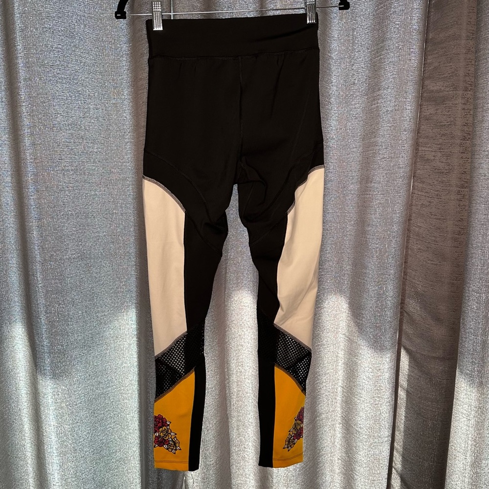 Limited edition floral Puma leggings